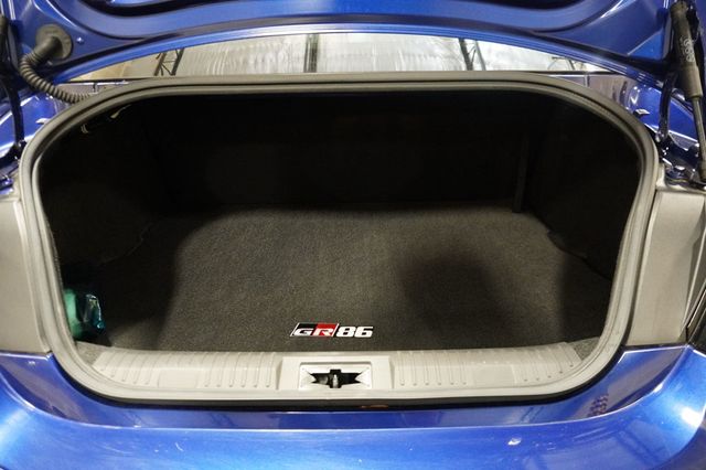 2023 Toyota GR86 Premium Automatic - 23057357 - 13