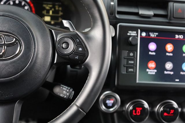 2023 Toyota GR86 Premium Automatic - 22947439 - 26