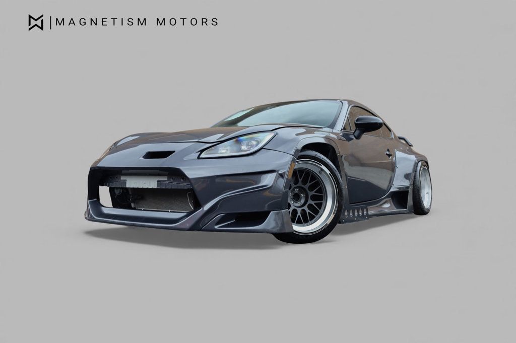 2023 Toyota GR86 Premium photo 4