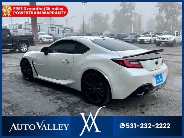 2023 Toyota GR86 Premium Coupe 2D - 22940760 - 4