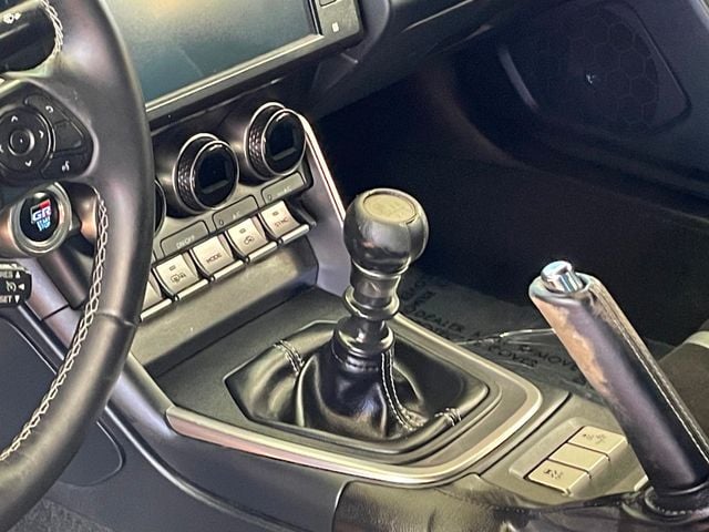 2023 Toyota GR86 Premium Manual - 22927114 - 17