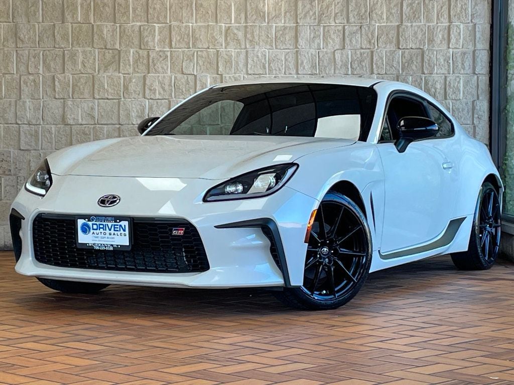 2023 Toyota GR86 Premium Manual - 22927114 - 1