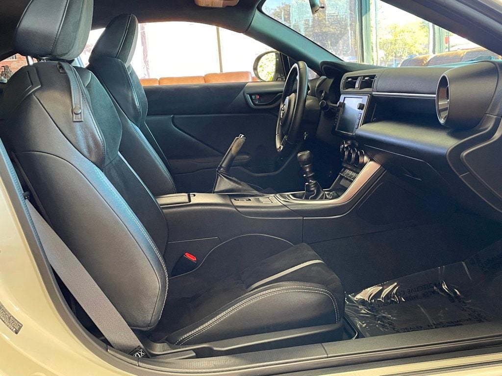2023 Toyota GR86 Premium Manual - 22927114 - 23