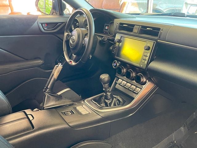 2023 Toyota GR86 Premium Manual - 22927114 - 24