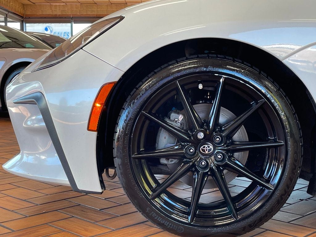 2023 Toyota GR86 Premium Manual - 22927114 - 6