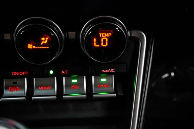 2023 Toyota GR86 Premium Manual - 23030005 - 22