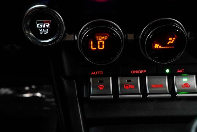2023 Toyota GR86 Premium Manual - 23030005 - 23