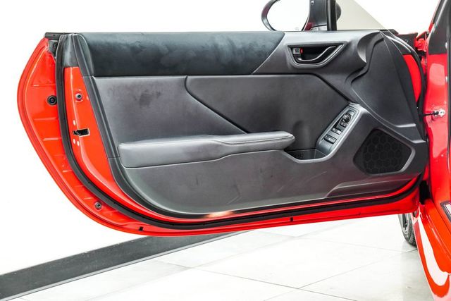 2023 Toyota GR86 Premium Manual - 23030005 - 37