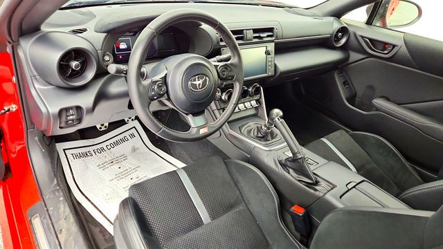 2023 Toyota GR86 Premium Manual - 22980945 - 12