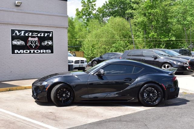 2023 Toyota Supra 2.0's photo