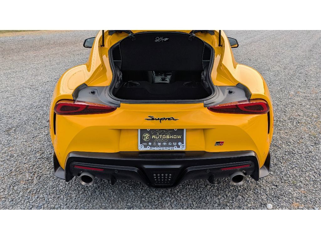 2023 Toyota Supra 3.0 photo 11