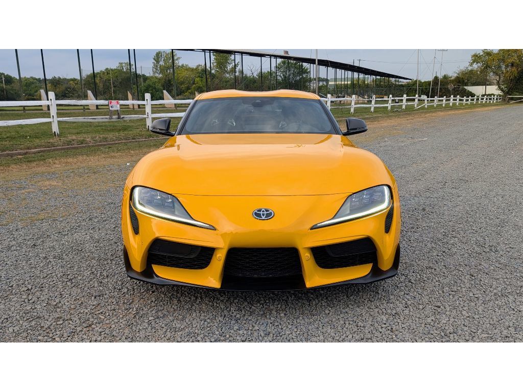 2023 Toyota Supra 3.0 photo 2