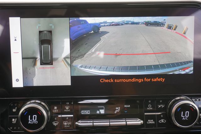 2023 Toyota Highlander  - 23000288 - 22