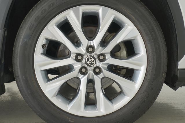 2023 Toyota Highlander  - 23000288 - 32