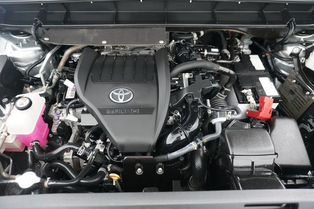 2023 Toyota Highlander  - 23000288 - 35