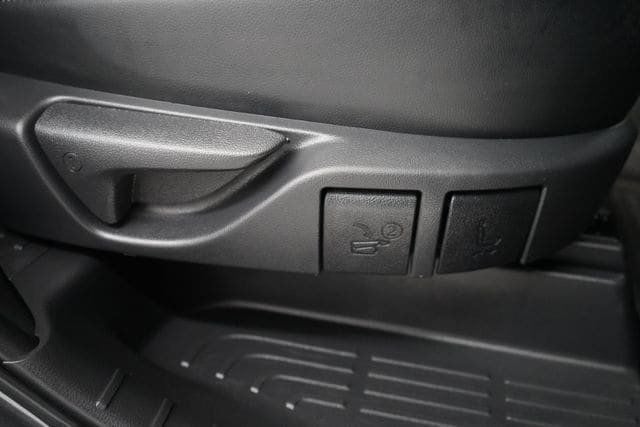 2023 Toyota Highlander  - 23076914 - 51