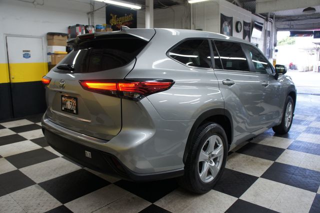2023 Toyota Highlander 1-Owner, Great Shape! - 23072160 - 9