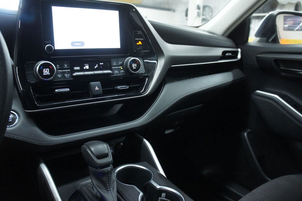 2023 Toyota Highlander 1-Owner, Great Shape! - 23072160 - 35