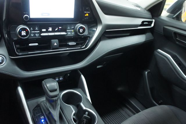 2023 Toyota Highlander 1-Owner, Great Shape! - 23072160 - 37