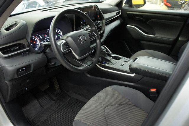 2023 Toyota Highlander 1-Owner, Great Shape! - 23072160 - 43