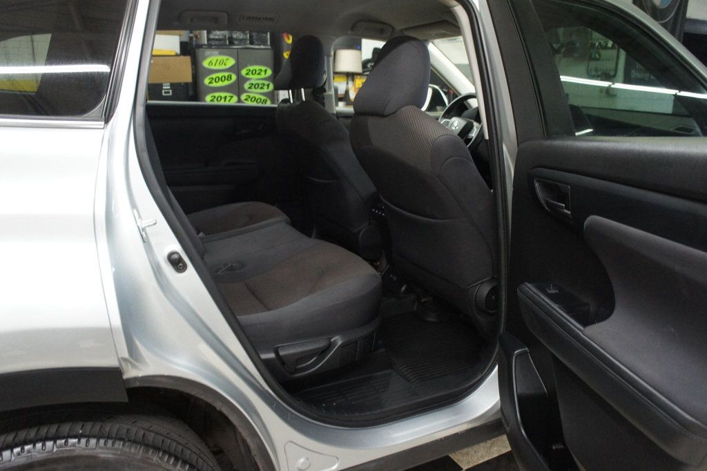 2023 Toyota Highlander 1-Owner, Great Shape! - 23072160 - 45