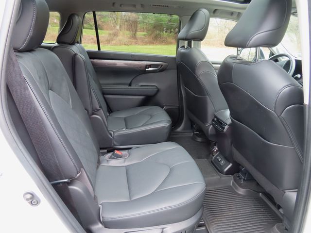2023 Toyota Highlander 2023 TOYOTA HIGHLANDER PLATINUM - 23002345 - 28