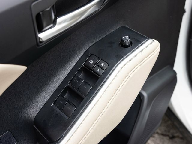 2023 Toyota Highlander 3rd Row Seating, Wireless CarPlay, Heated Seats - 22936812 - 21