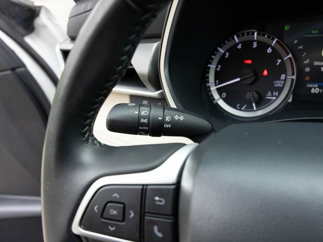 2023 Toyota Highlander 3rd Row Seating, Wireless CarPlay, Heated Seats - 22936812 - 34