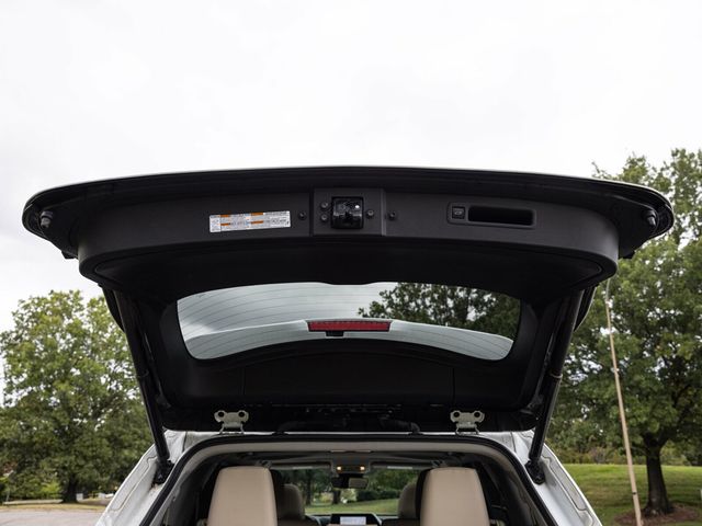 2023 Toyota Highlander 3rd Row Seating, Wireless CarPlay, Heated Seats - 22936812 - 52