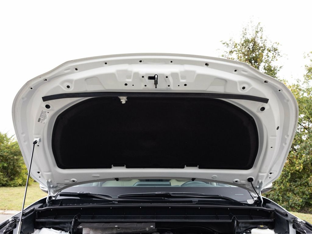 2023 Toyota Highlander 3rd Row Seating, Wireless CarPlay, Heated Seats - 22936812 - 68