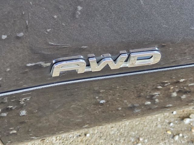 2023 Toyota Highlander Hybrid LE AWD - 23063165 - 31