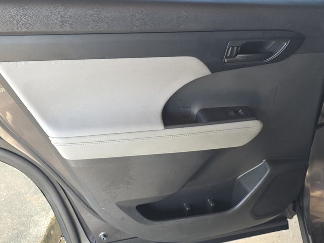 2023 Toyota Highlander Hybrid LE AWD - 23063165 - 35