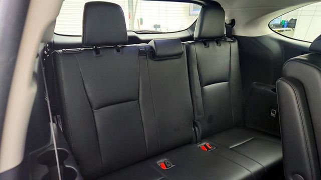 2023 Toyota Highlander Hybrid Platinum AWD - 22987544 - 22
