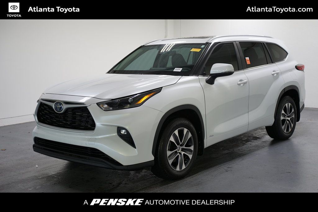 2023 Used Toyota Highlander Hybrid XLE AWD at PenskeCars.com Serving ...