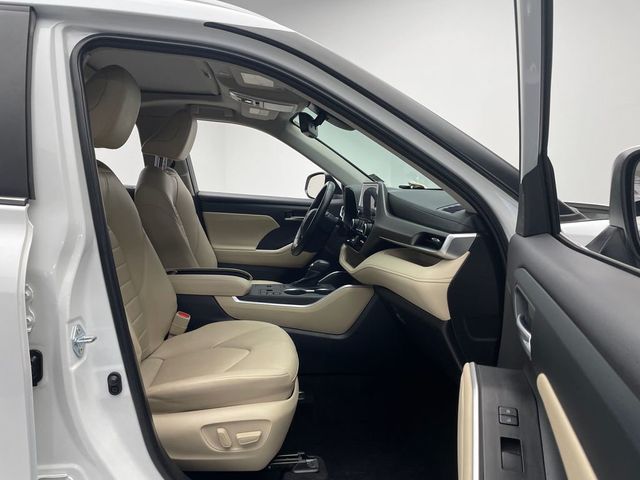 2023 Toyota Highlander Hybrid XLE AWD - 22973051 - 16