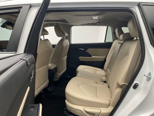 2023 Toyota Highlander Hybrid XLE AWD - 22973051 - 33