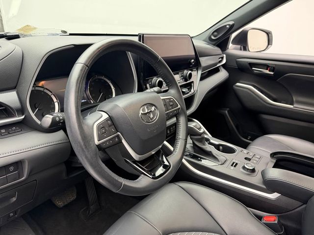 2023 Toyota Highlander L AWD - 23017767 - 16