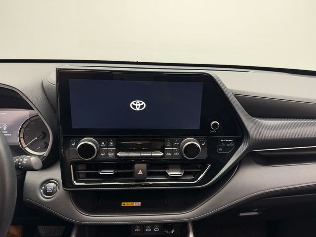 2023 Toyota Highlander L AWD - 23017767 - 26