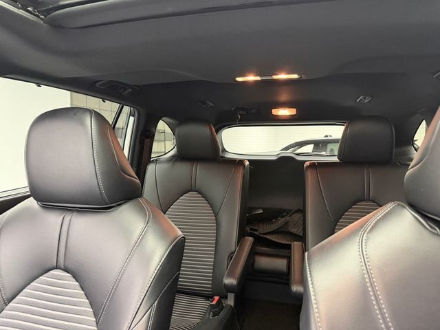 2023 Toyota Highlander L AWD - 23017767 - 32