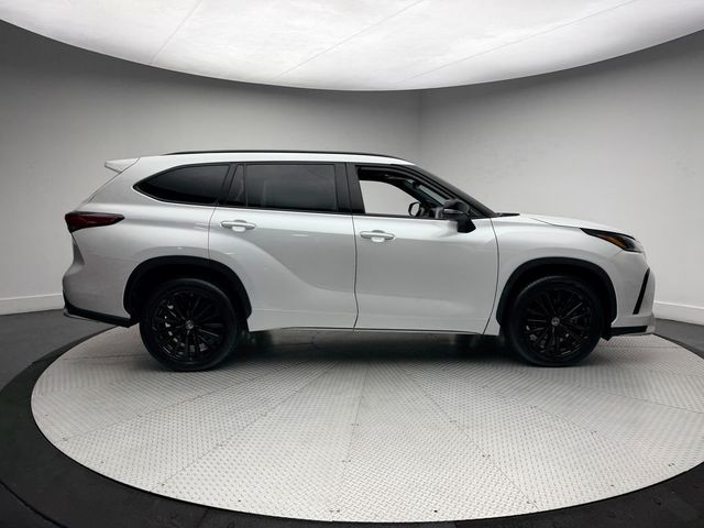 2023 Toyota Highlander L AWD - 23017767 - 38