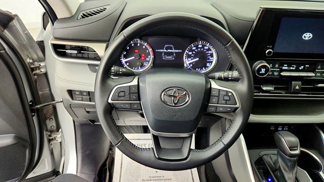 2023 Toyota Highlander LE - 23016239 - 12