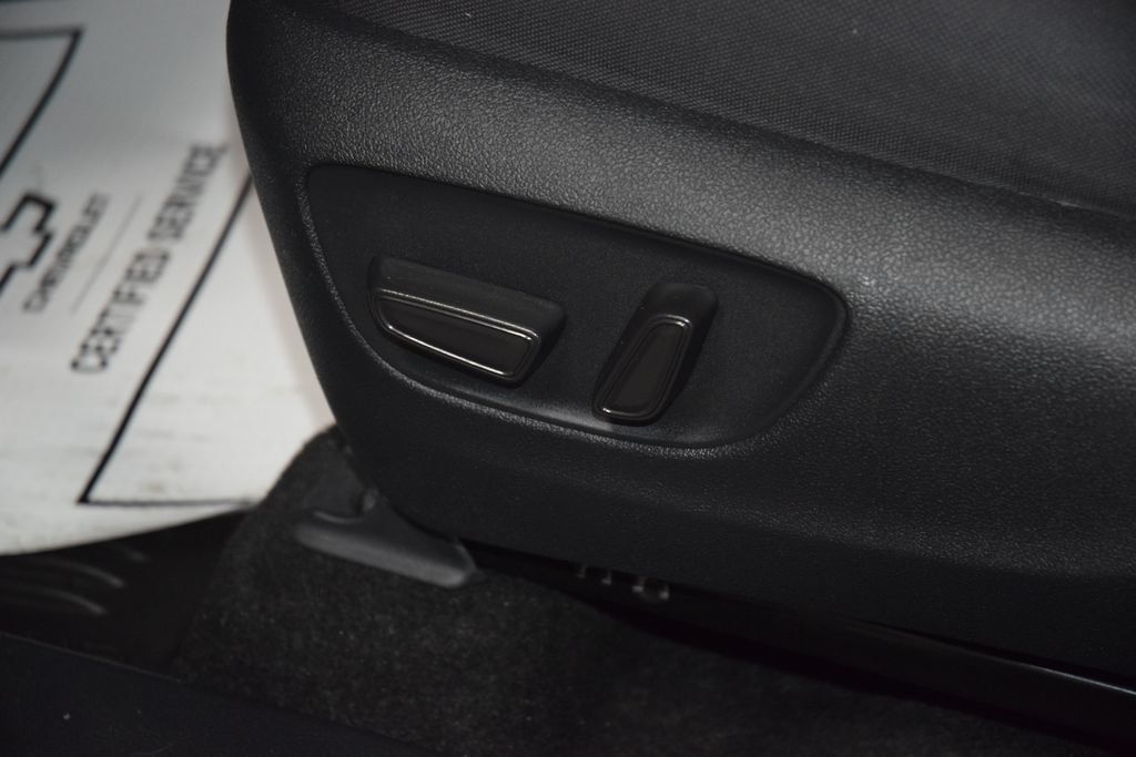 2023 Toyota Highlander LE AWD - 23018487 - 37