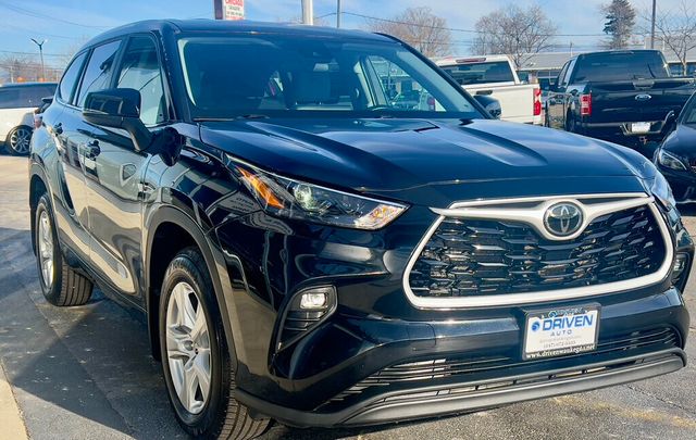 2023 Toyota Highlander LE AWD - 22689333 - 5