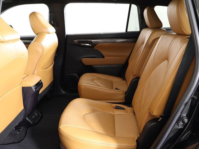 2023 Toyota Highlander LE AWD - 22890373 - 38