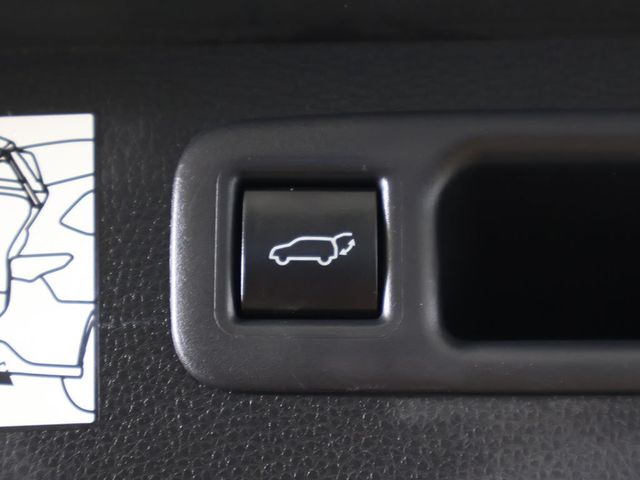 2023 Toyota Highlander LE AWD - 22890373 - 61