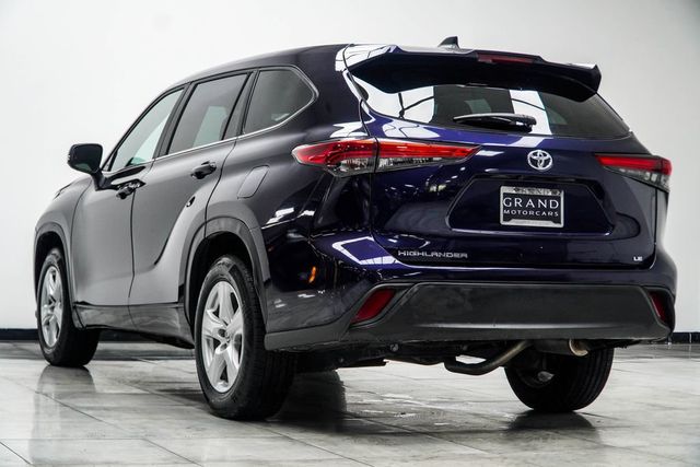 2023 Toyota Highlander LE FWD - 23038480 - 10