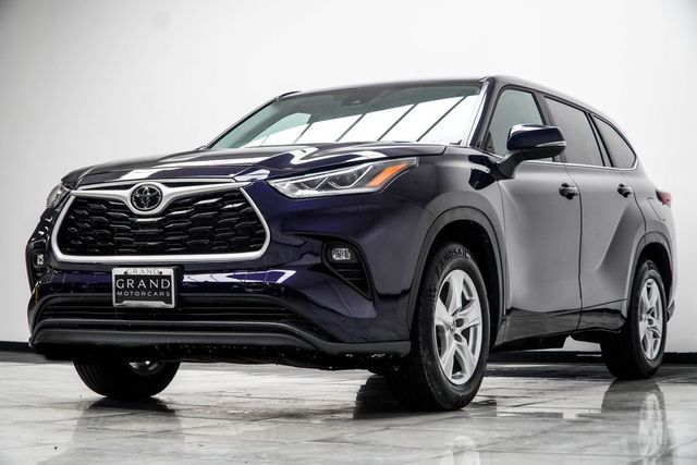 2023 Toyota Highlander LE FWD - 23038480 - 8