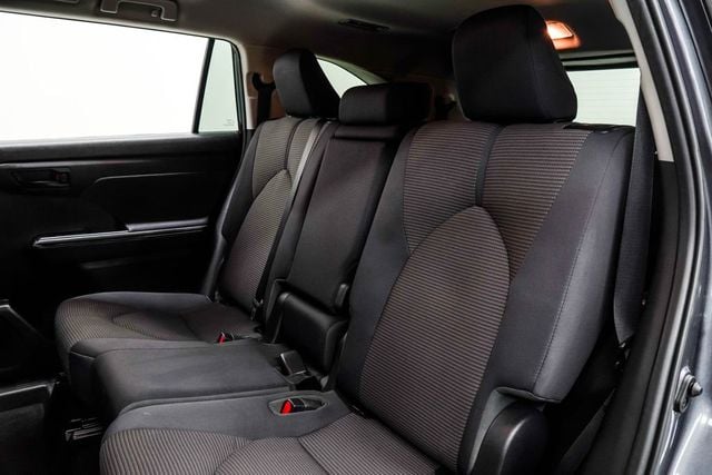 2023 Toyota Highlander L FWD - 23007661 - 16