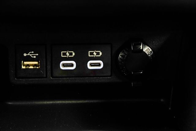 2023 Toyota Highlander L FWD - 23007661 - 28