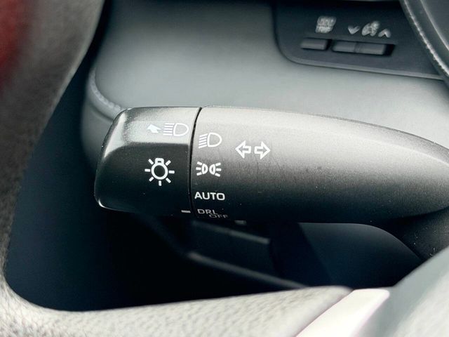 2023 Toyota Highlander L FWD - 23037393 - 39